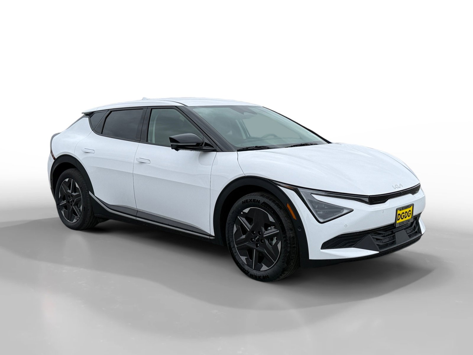 New 2025 Kia EV6 Light w/ Light LR Technology Package image 7