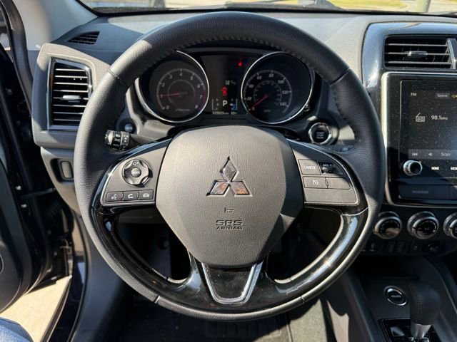 Used 2022 Mitsubishi Outlander Sport SE AWD/4WD image 17