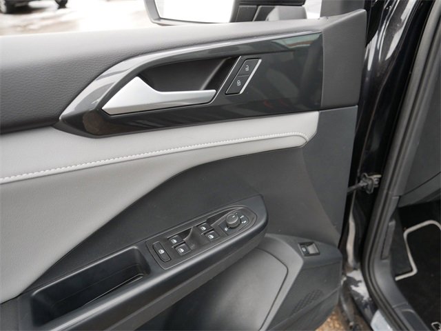 Certified 2023 Volkswagen Taos SEL image 16