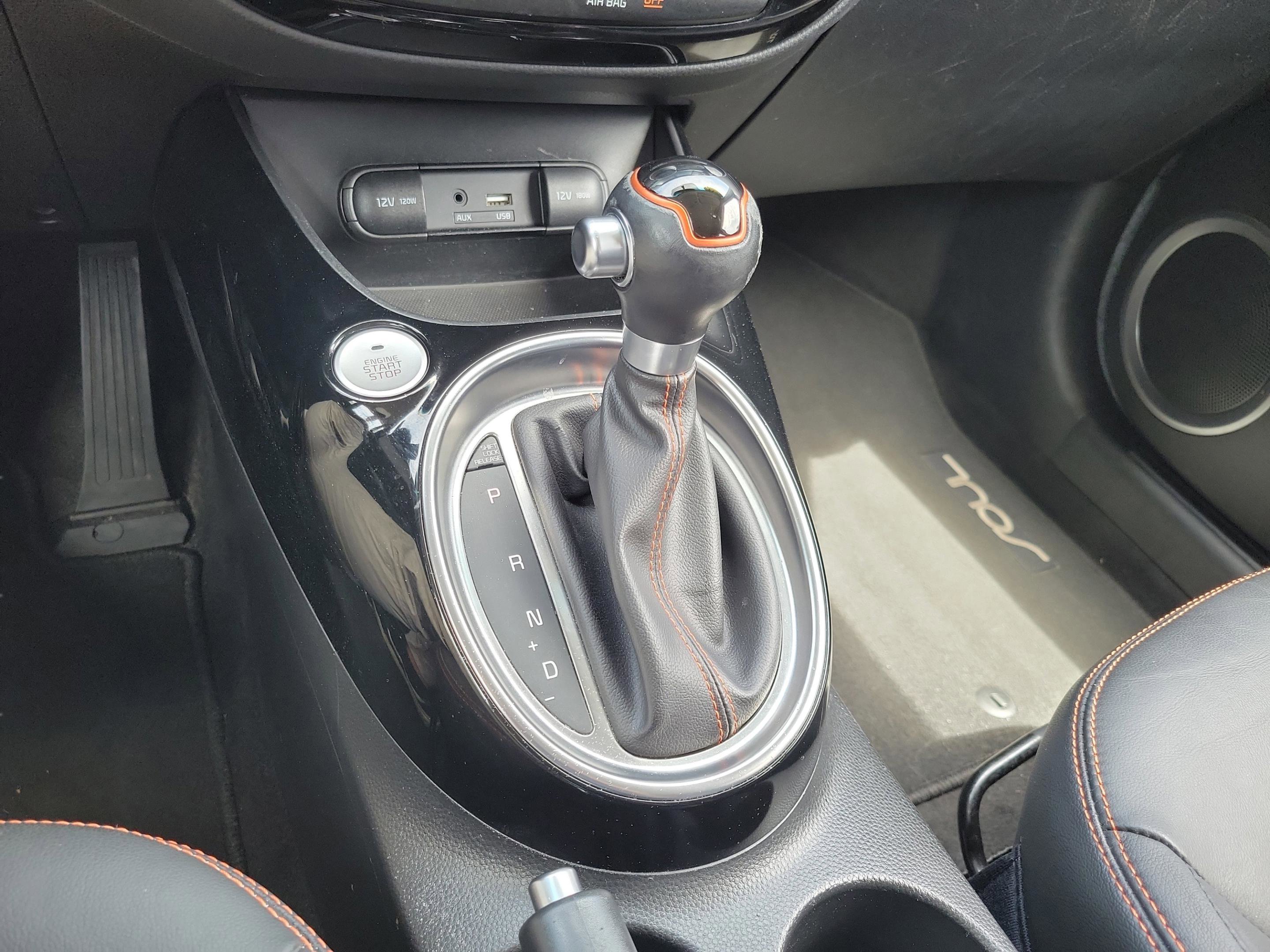 Used 2018 Kia Soul ! image 28