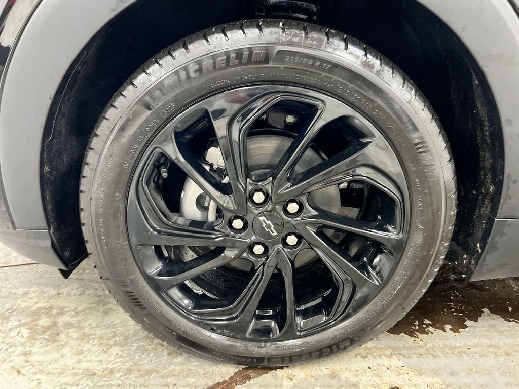 New 2027 Chevrolet Bolt RS w/ Technology Package image 28