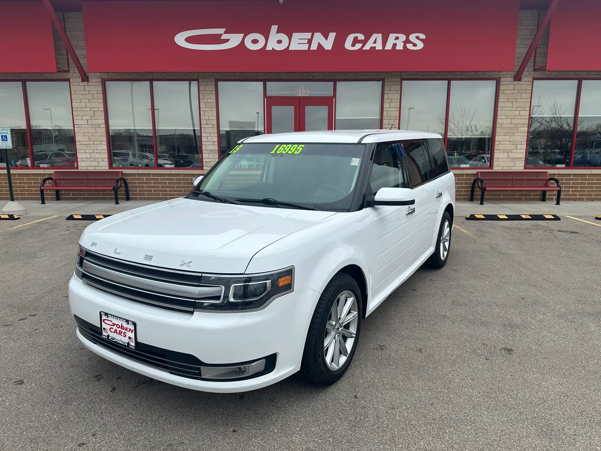 Used 2019 Ford Flex Limited image 1