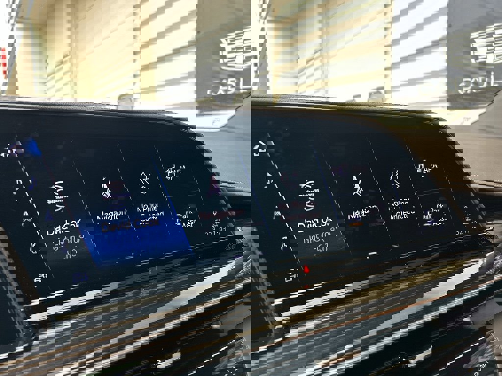 Used 2022 Cadillac Escalade Sport w/ Touring Package image 21