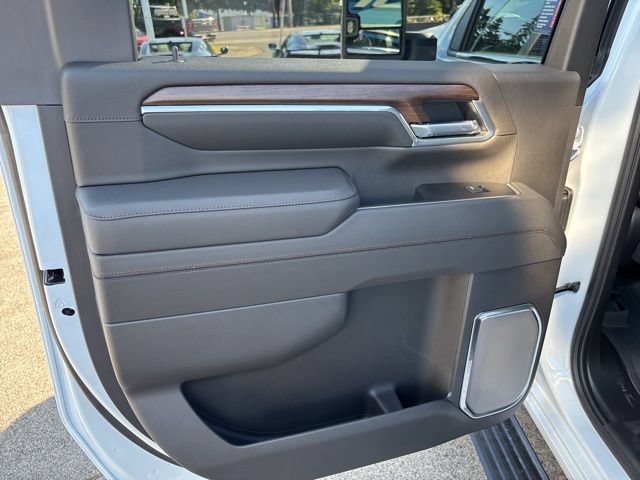 New 2026 Chevrolet Silverado 3500 High Country w/ High Country Premium Package AWD/4WD image 33