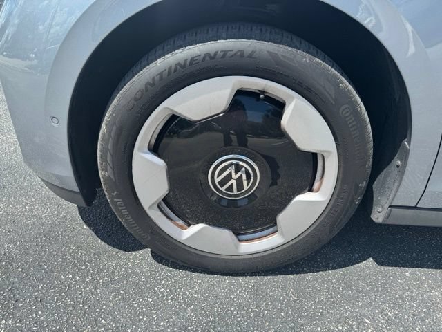 Used 2025 Volkswagen ID. Buzz Pro S RWD image 7