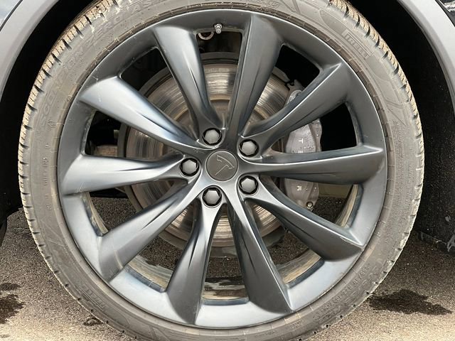 Used 2018 Tesla Model X P100D image 6