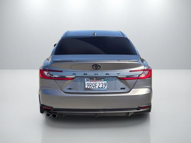 Used 2025 Toyota Camry SE FWD image 5