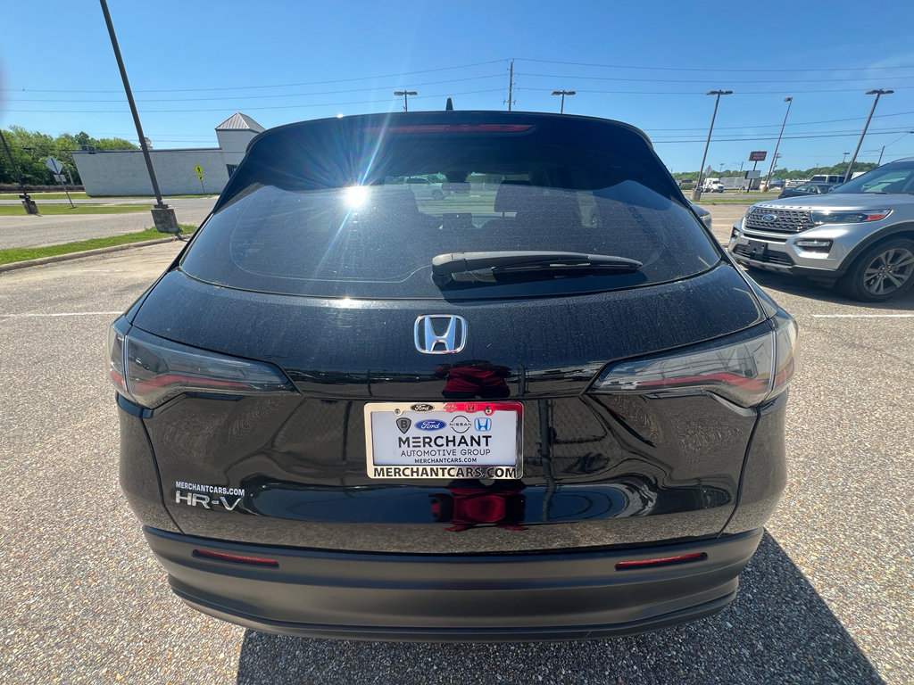 Used 2024 Honda HR-V LX image 8