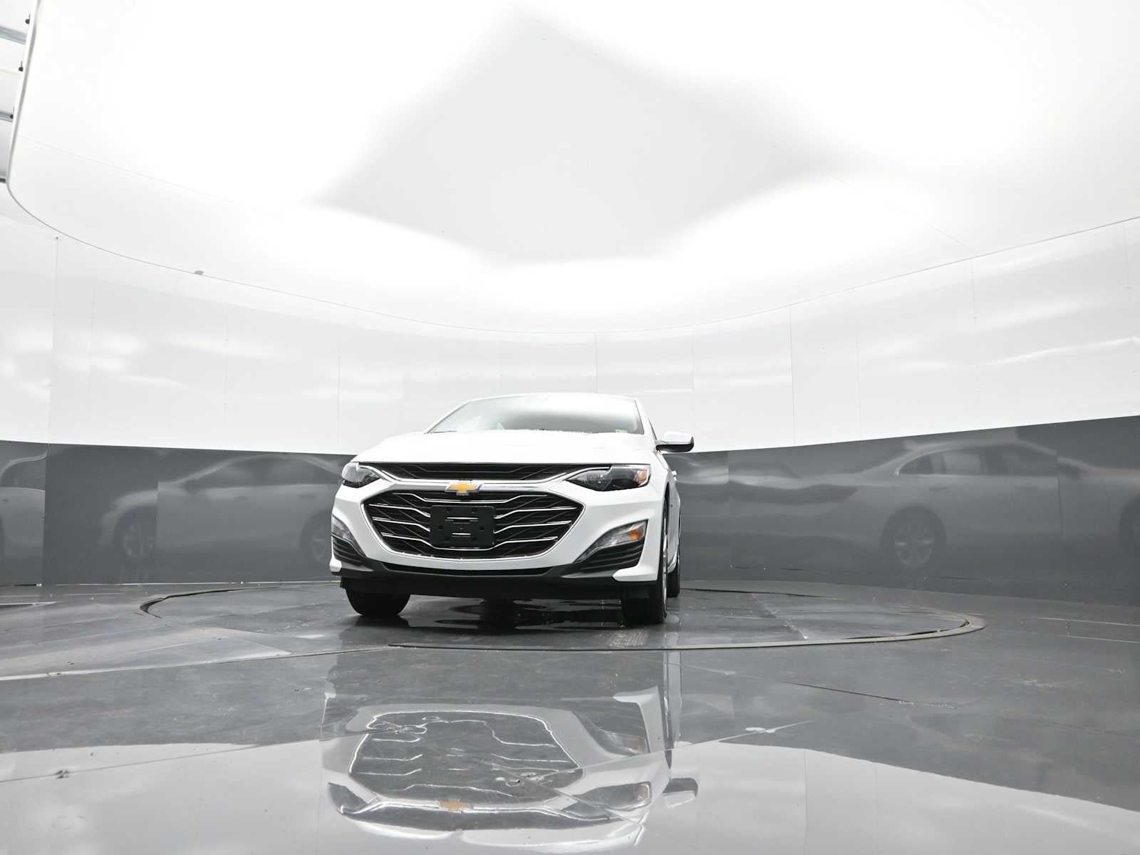 New 2025 Chevrolet Malibu LT FWD image 27