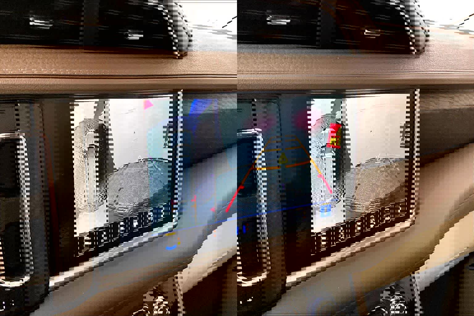 Certified 2024 GMC Yukon XL Denali image 25