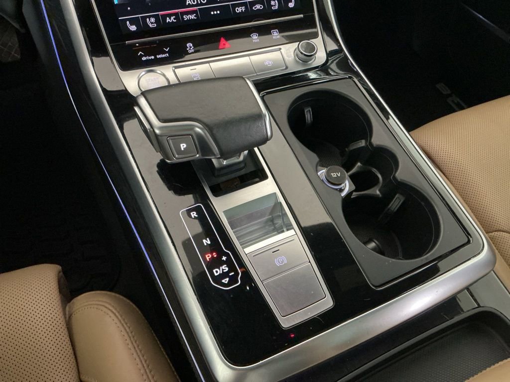 Used 2020 Audi Q8 Prestige image 14