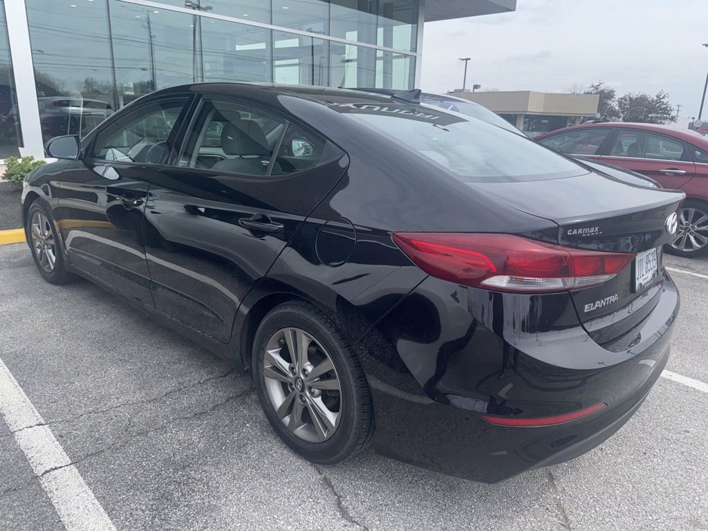 Used 2018 Hyundai Elantra Value Edition image 2