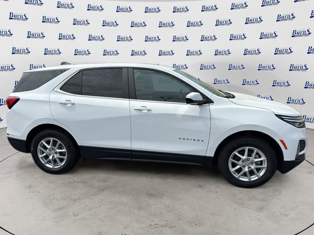 Used 2024 Chevrolet Equinox LT AWD/4WD image 8