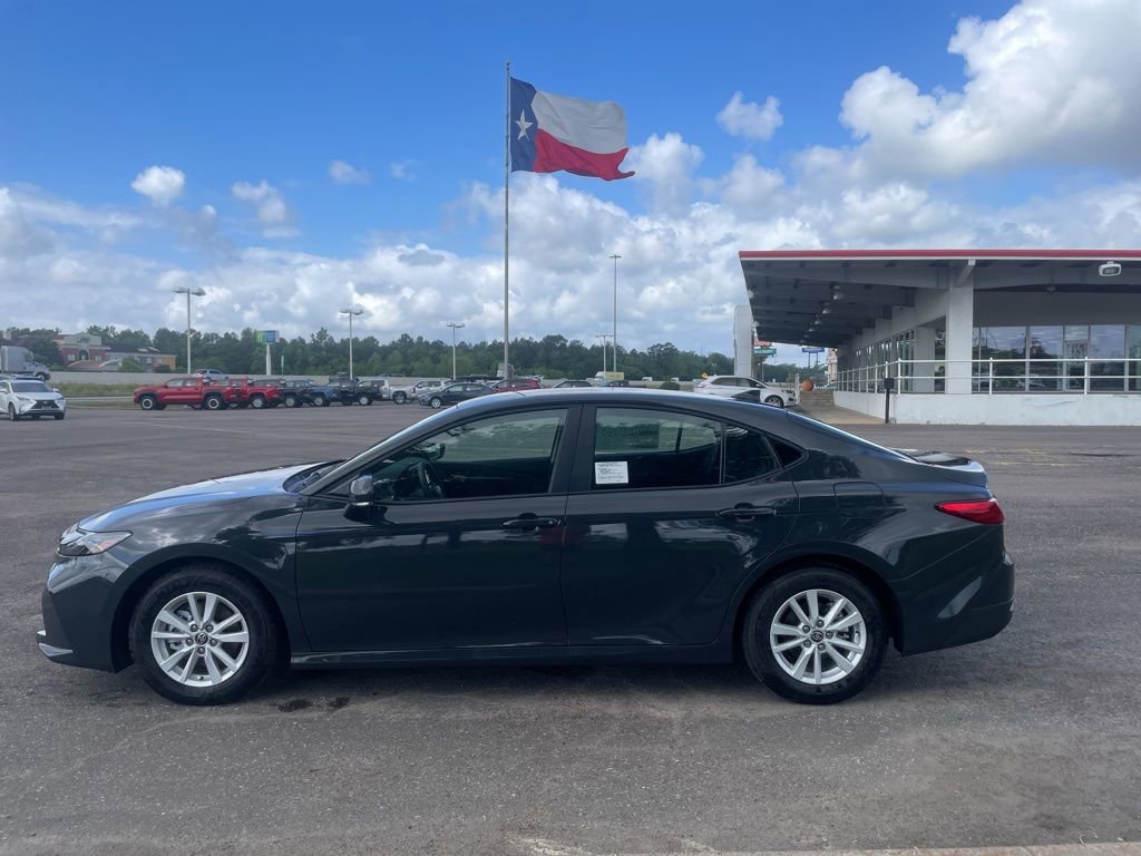 New 2026 Toyota Camry LE w/ Convenience Package FWD image 4