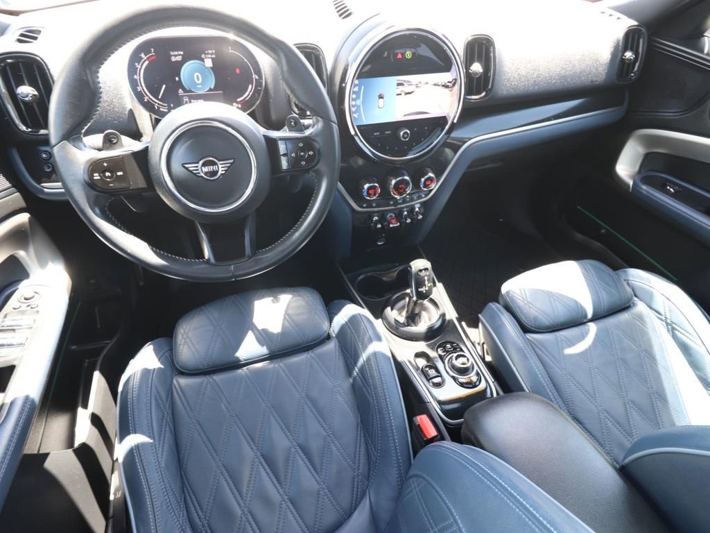 Used 2024 MINI Cooper Countryman S w/ Signature Upholstery Package image 9