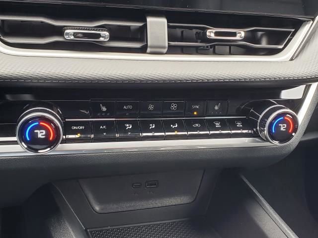 New 2026 Chevrolet Equinox LT w/ Convenience Package II image 26