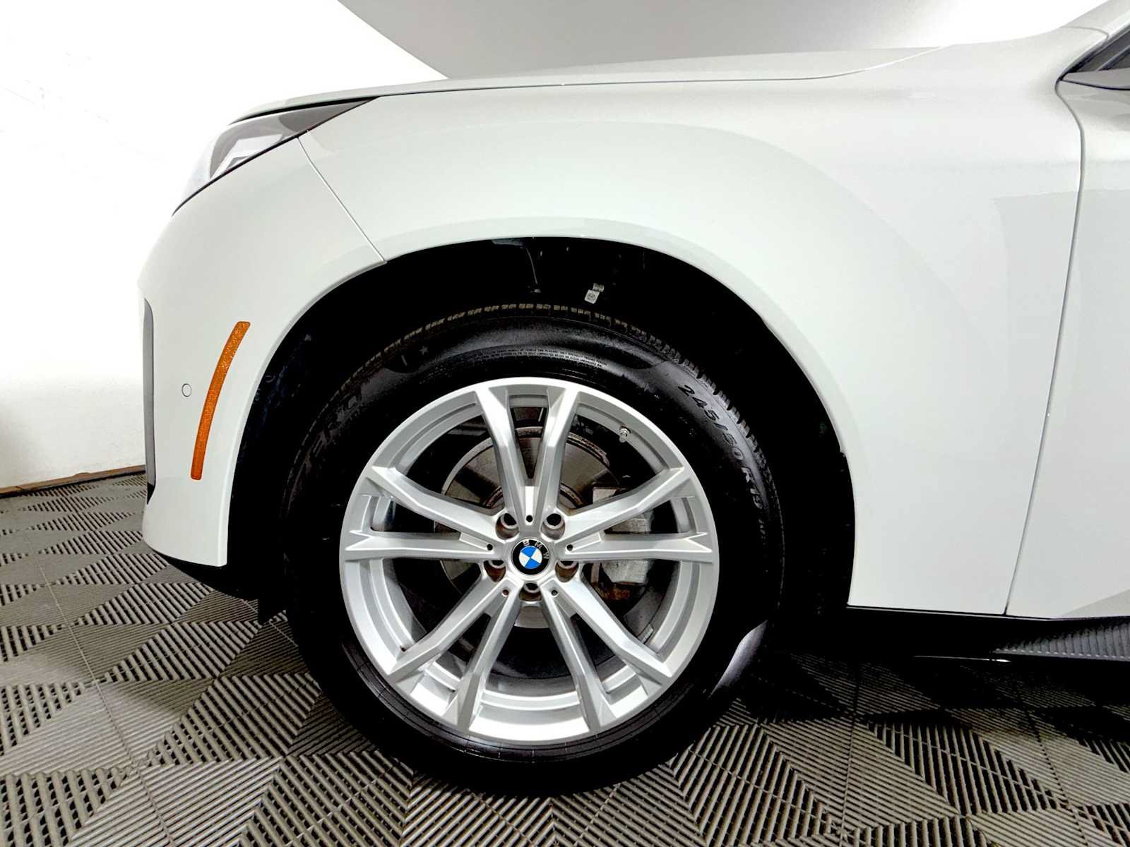 Used 2025 BMW X3 xDrive30i w/ Convenience Package AWD/4WD image 8
