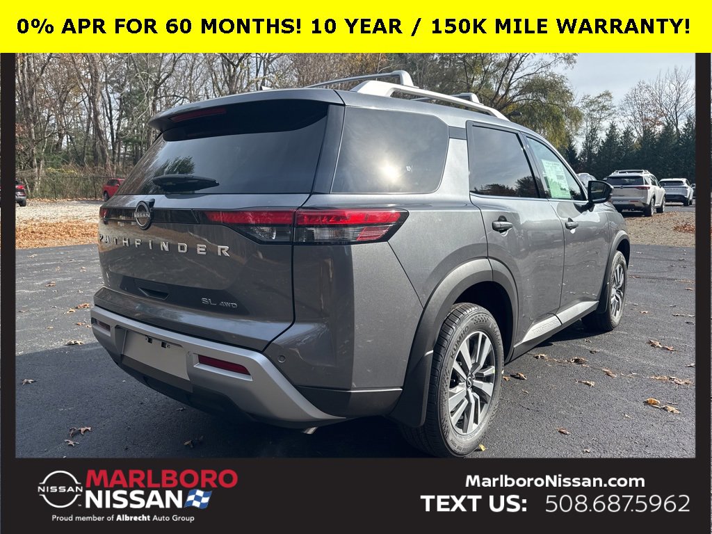 New 2025 Nissan Pathfinder SL image 7