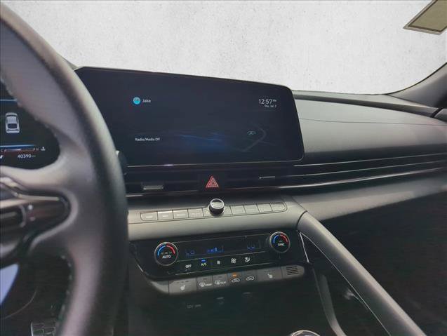 Used 2022 Hyundai Elantra N FWD image 13