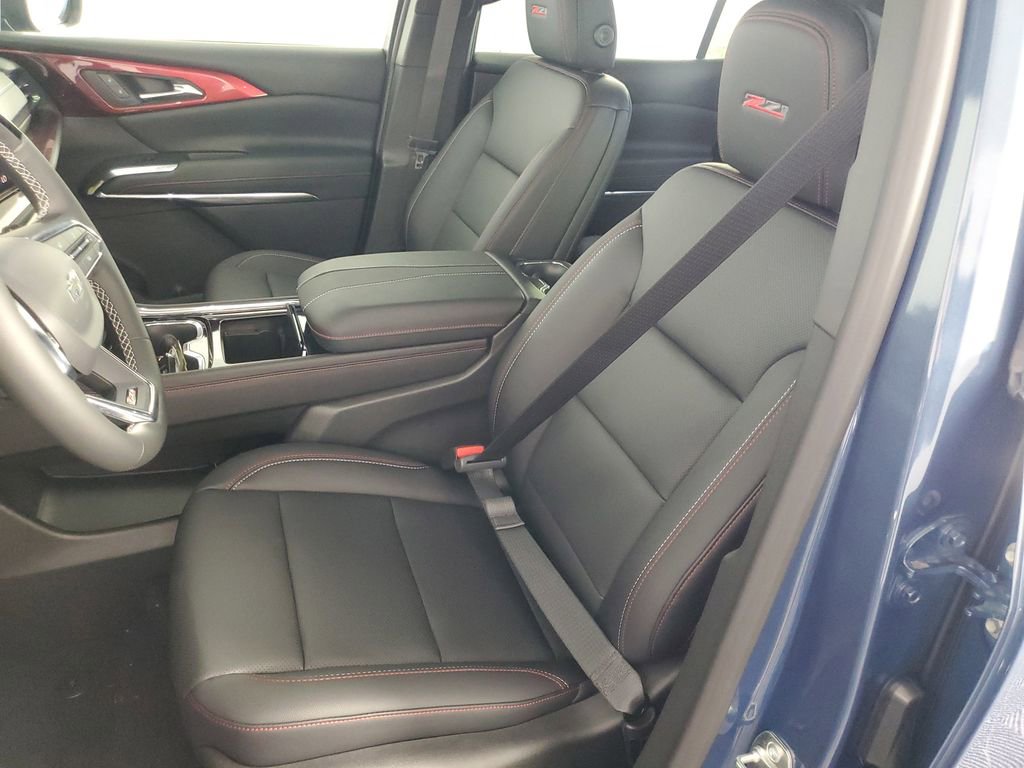 New 2026 Chevrolet Traverse Z71 w/ Enhanced Driving Package image 12