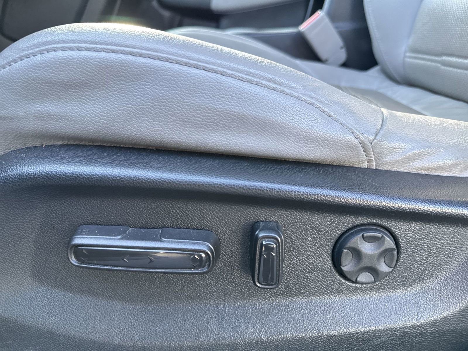 Used 2019 Honda CR-V EX-L image 13