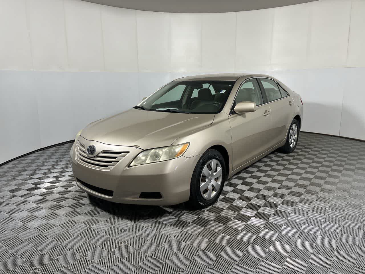 Used 2008 Toyota Camry LE FWD image 4
