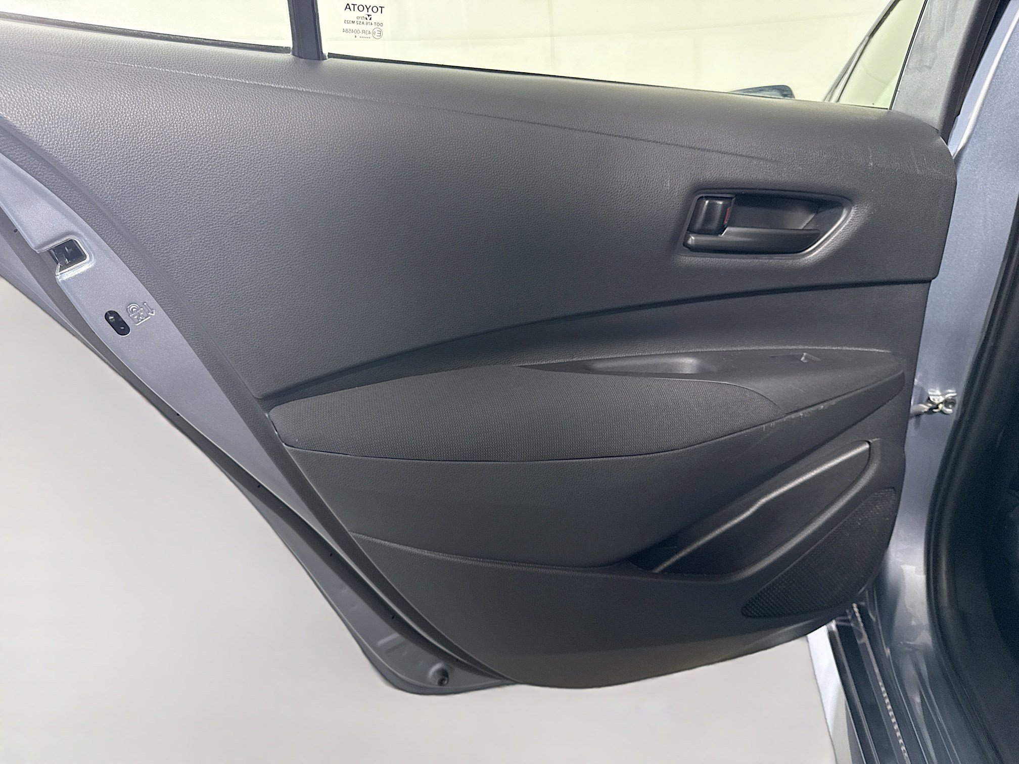 Used 2024 Toyota Corolla LE image 25