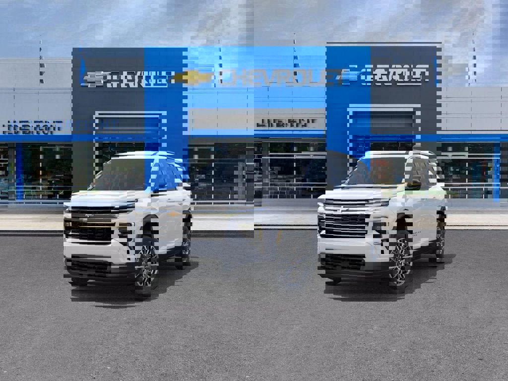 New 2026 Chevrolet Traverse LT w/ Driver Confidence Package image 8