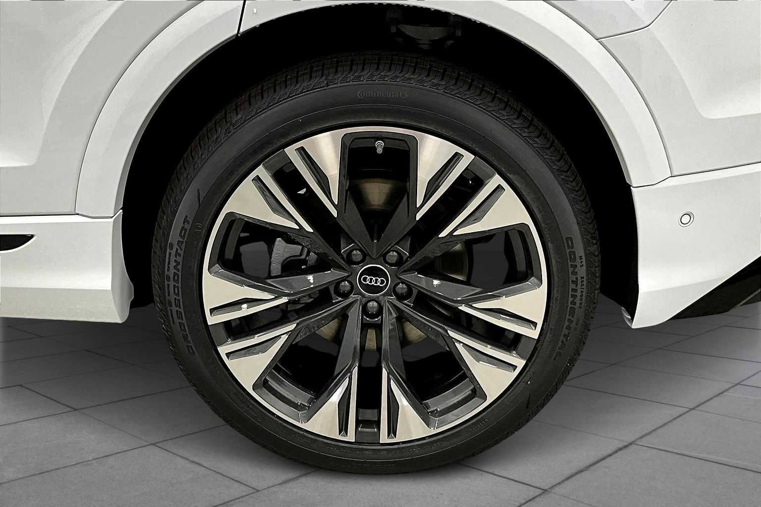 New 2026 Audi Q8 Premium Plus image 11