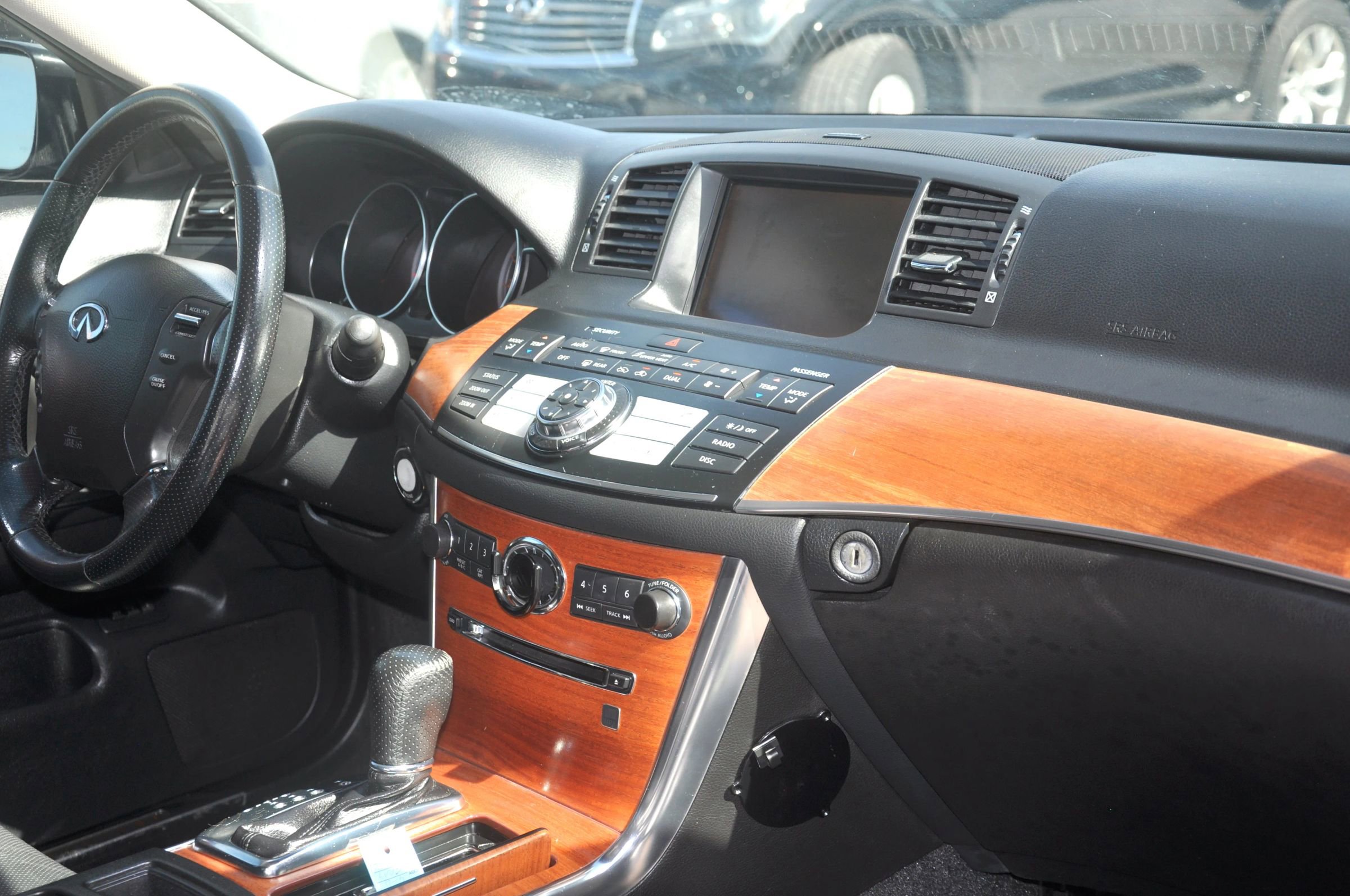 Used 2007 INFINITI M35 w/ Technology Pkg RWD image 20