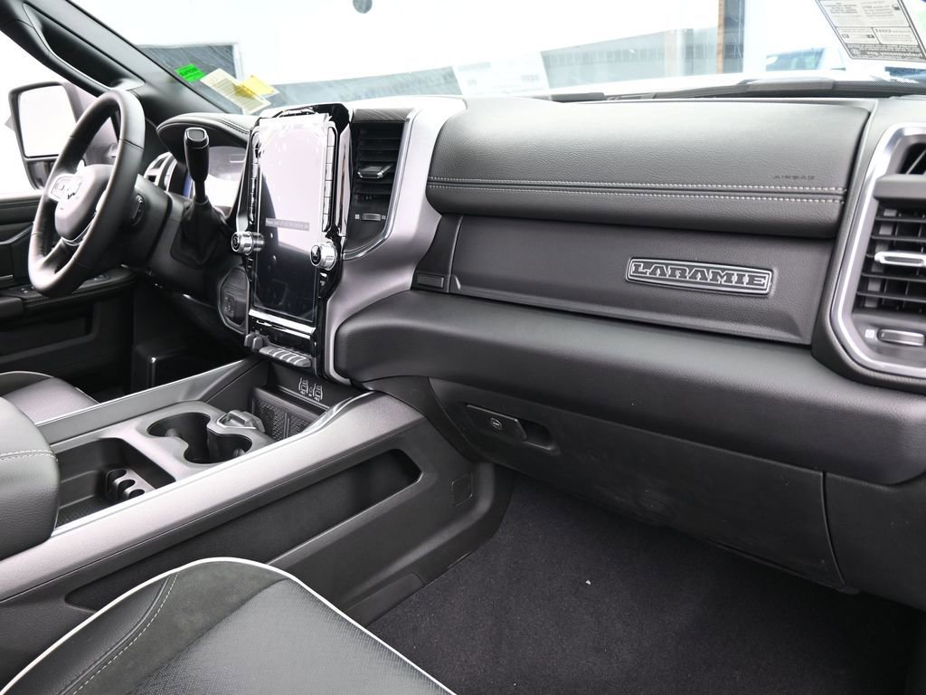 New 2026 RAM 3500 Laramie image 40