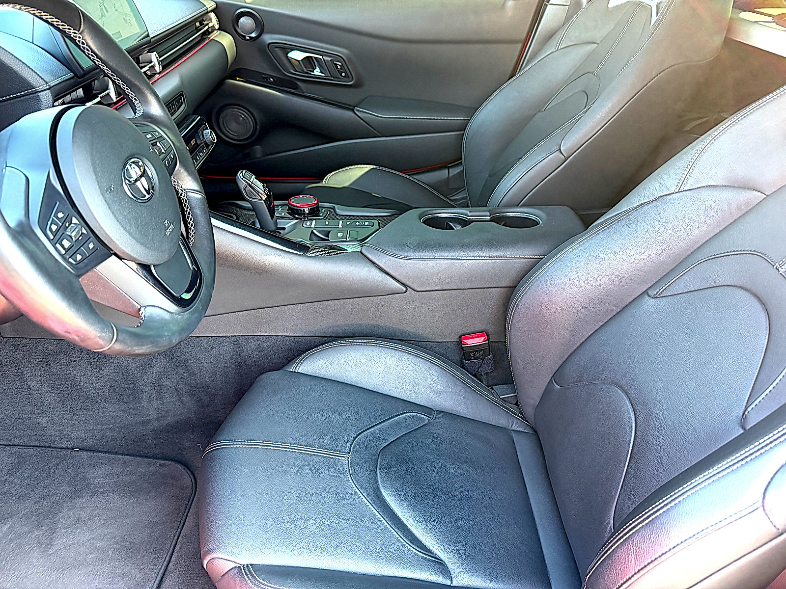 Used 2020 Toyota Supra Premium w/ Driver Assist Package RWD image 18