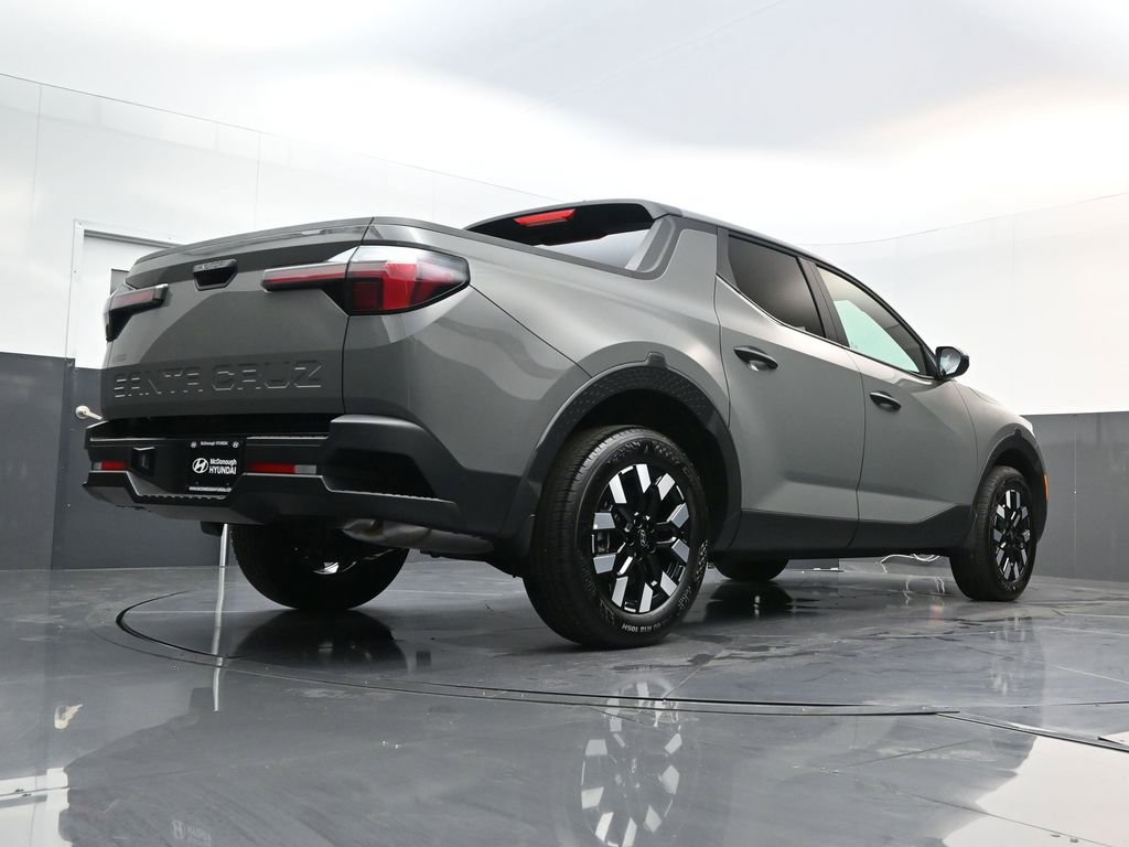 Used 2025 Hyundai Santa Cruz SE image 23