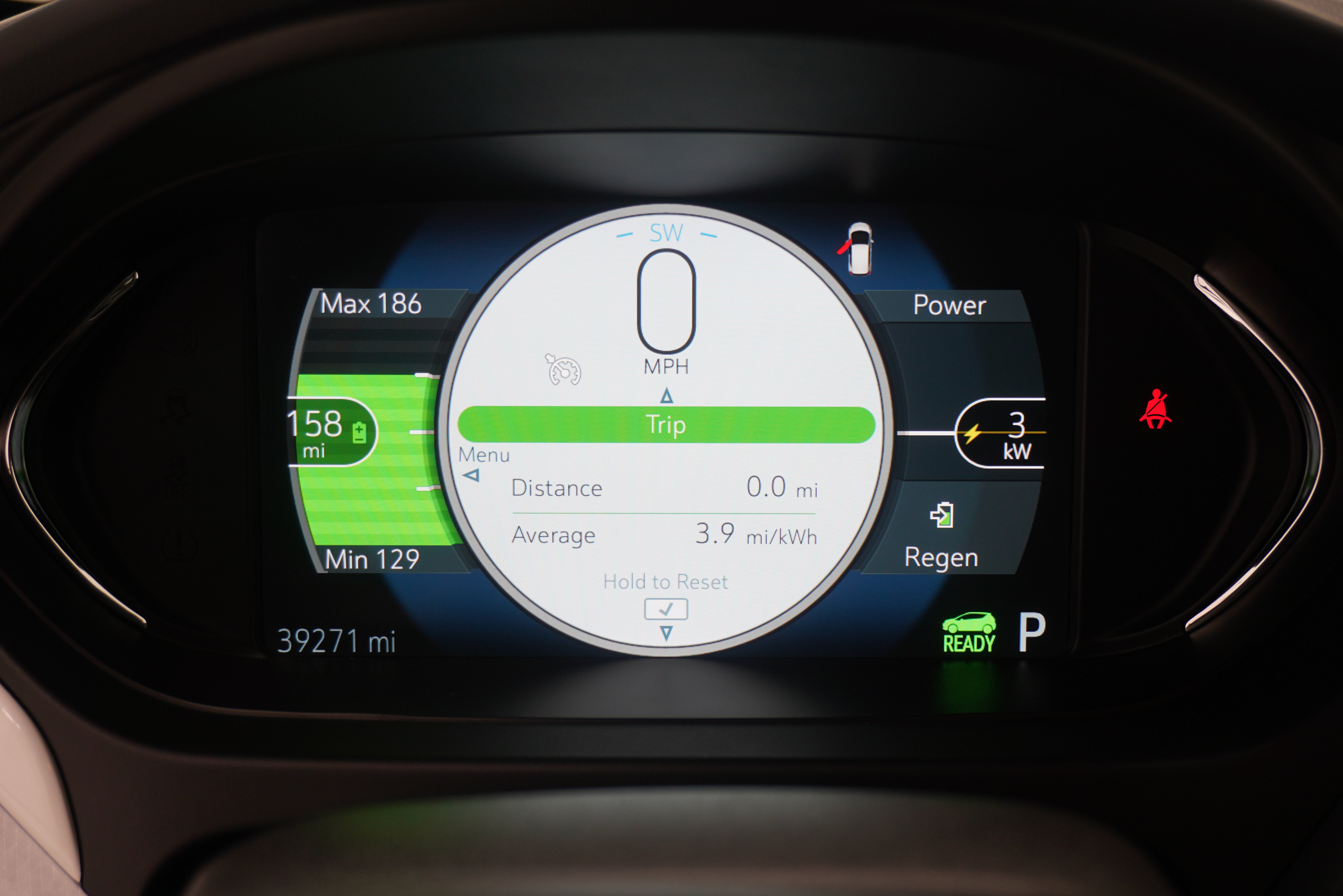 Used 2020 Chevrolet Bolt Premier w/ Infotainment Package FWD image 16