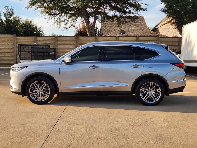 Used 2023 Acura MDX w/ Advance Package AWD/4WD image 11