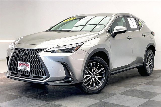 Used 2023 Lexus NX 350 AWD image 12
