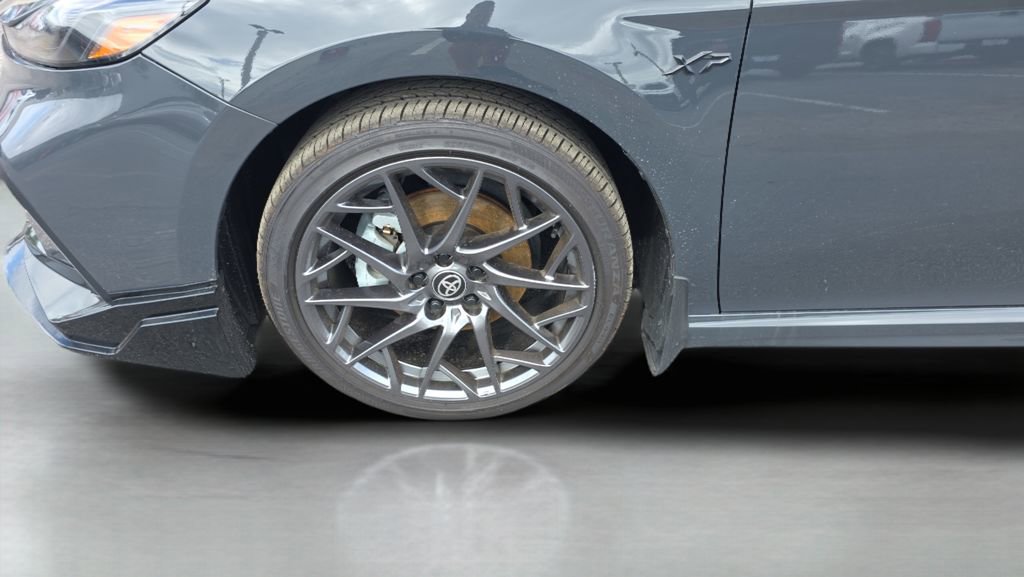 Used 2025 Toyota Camry SE image 26