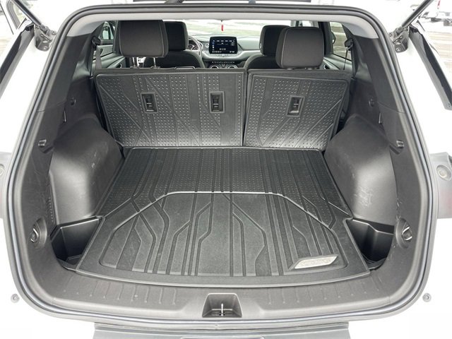 Used 2023 Chevrolet Blazer LT w/ Driver Confidence Package image 22