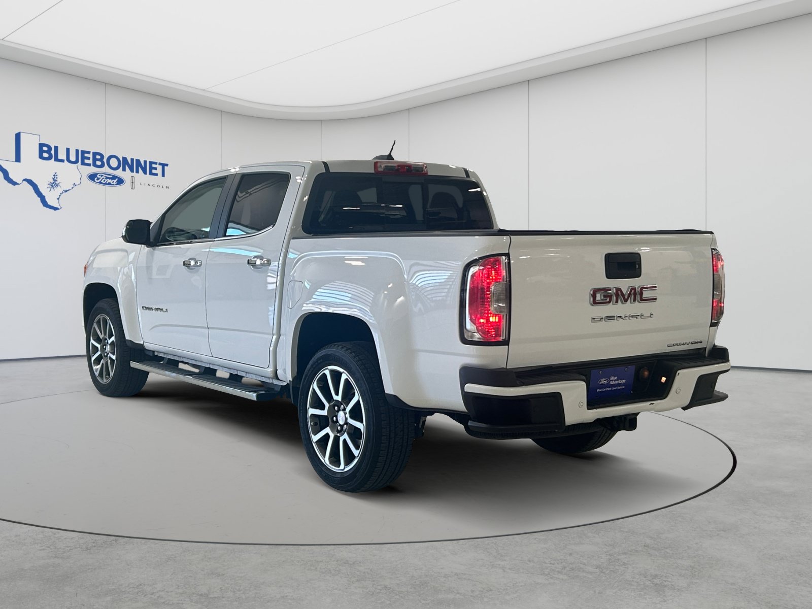 Used 2022 GMC Canyon Denali AWD/4WD image 7