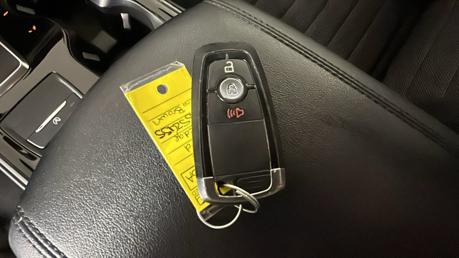 Used 2019 Ford Edge SE AWD/4WD image 24