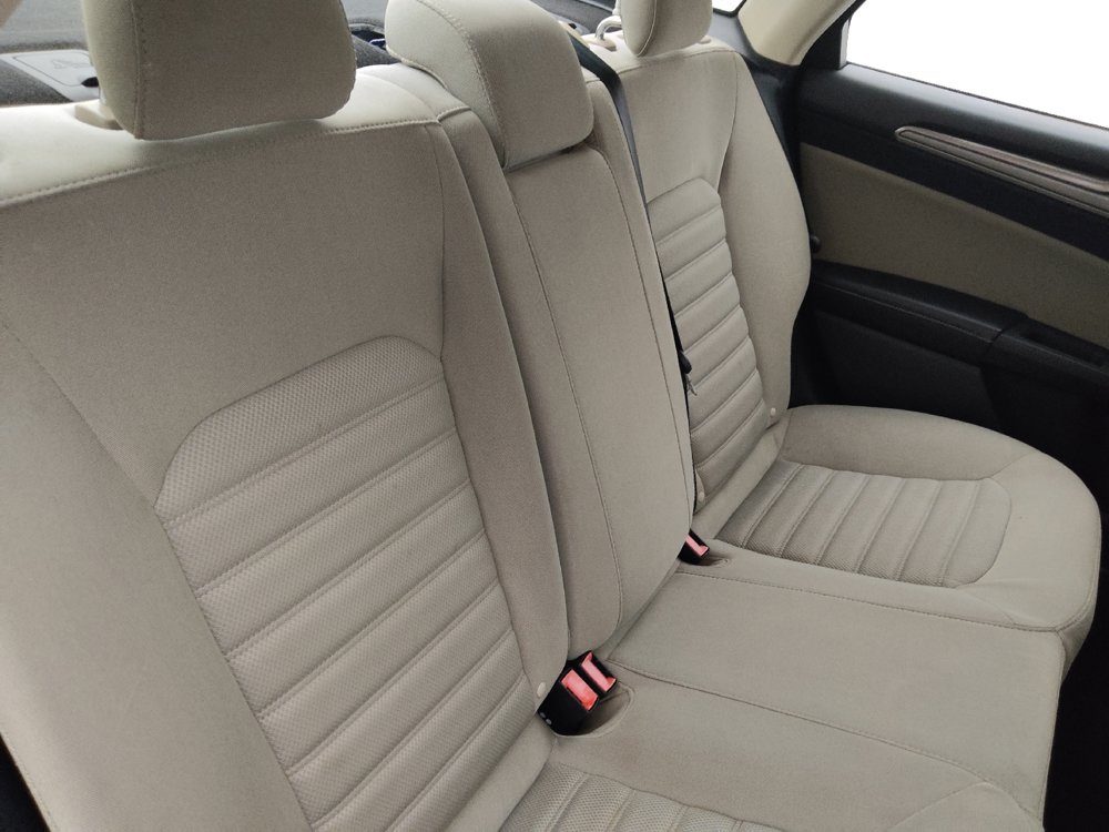 Used 2017 Ford Fusion S FWD image 19