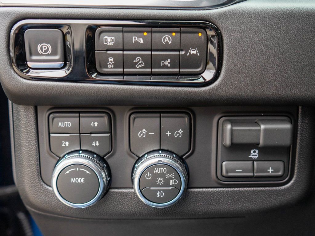 New 2026 GMC Yukon XL Elevation w/ Elevation Premium Package image 22