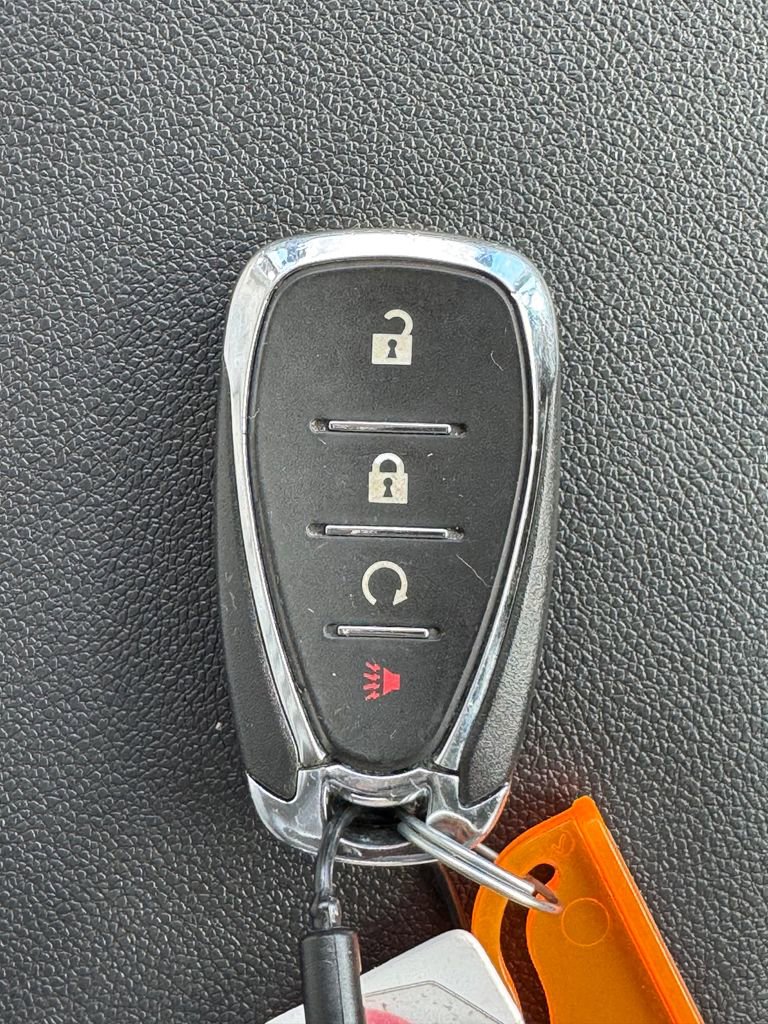 Used 2025 Chevrolet TrailBlazer LT AWD/4WD image 31