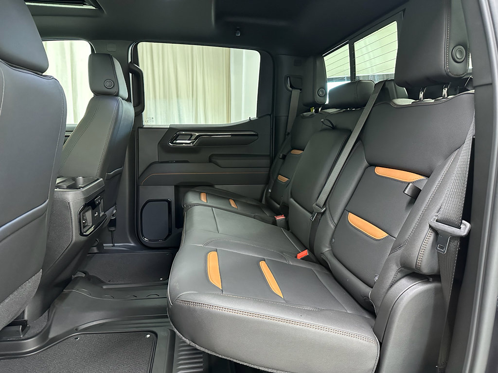 New 2026 GMC Sierra 1500 AT4 w/ Technology Package image 16