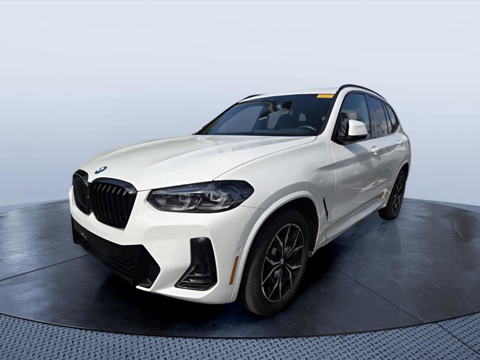 Certified 2023 BMW X3 xDrive30i w/ M Sport Package AWD/4WD image 3
