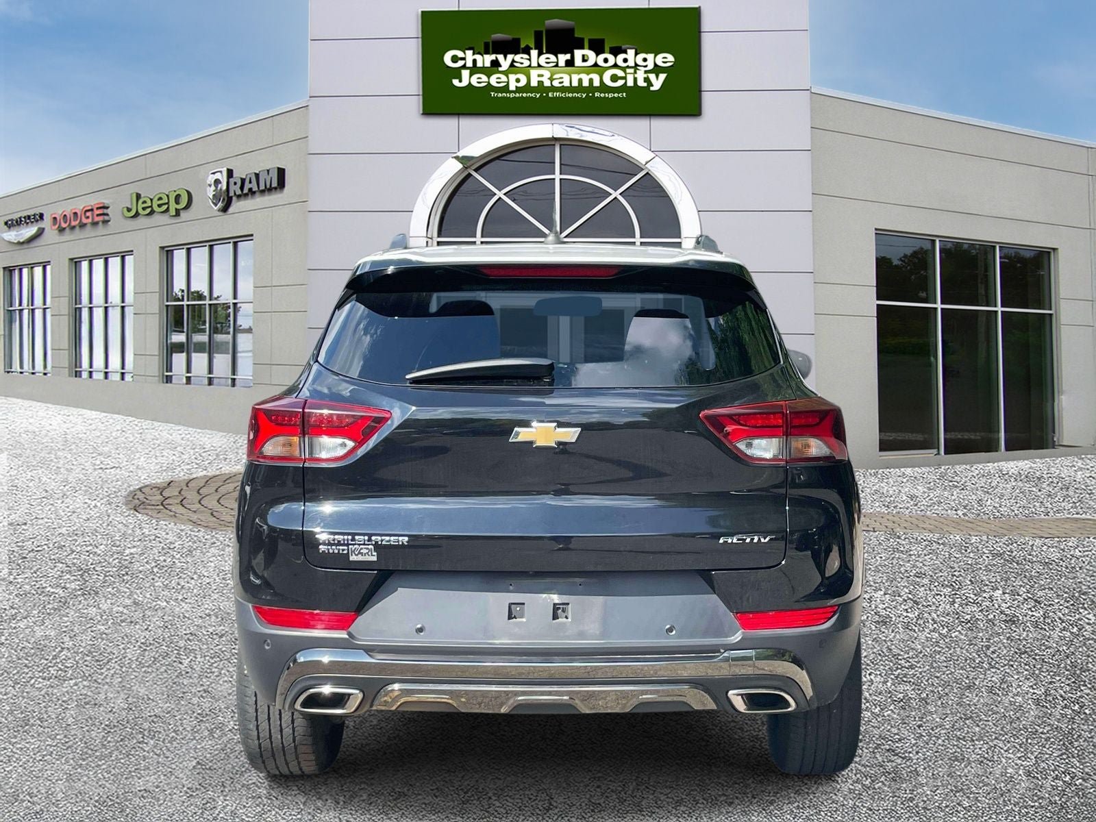 Used 2021 Chevrolet TrailBlazer ACTIV w/ Convenience Package AWD/4WD image 7