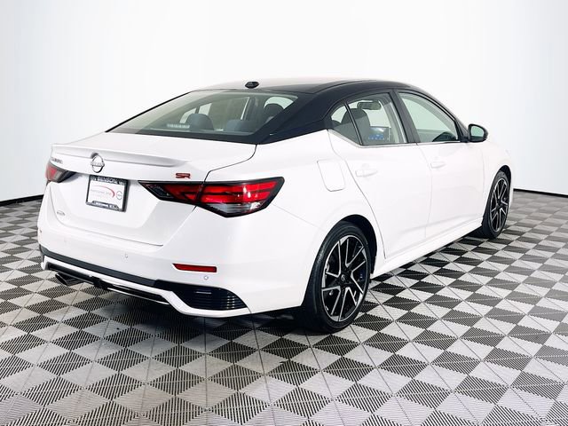 Used 2024 Nissan Sentra SR FWD image 8