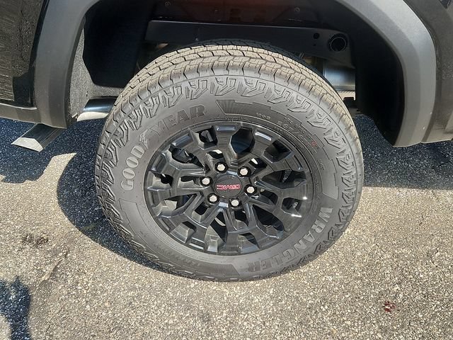 New 2026 GMC Canyon Elevation RWD image 5