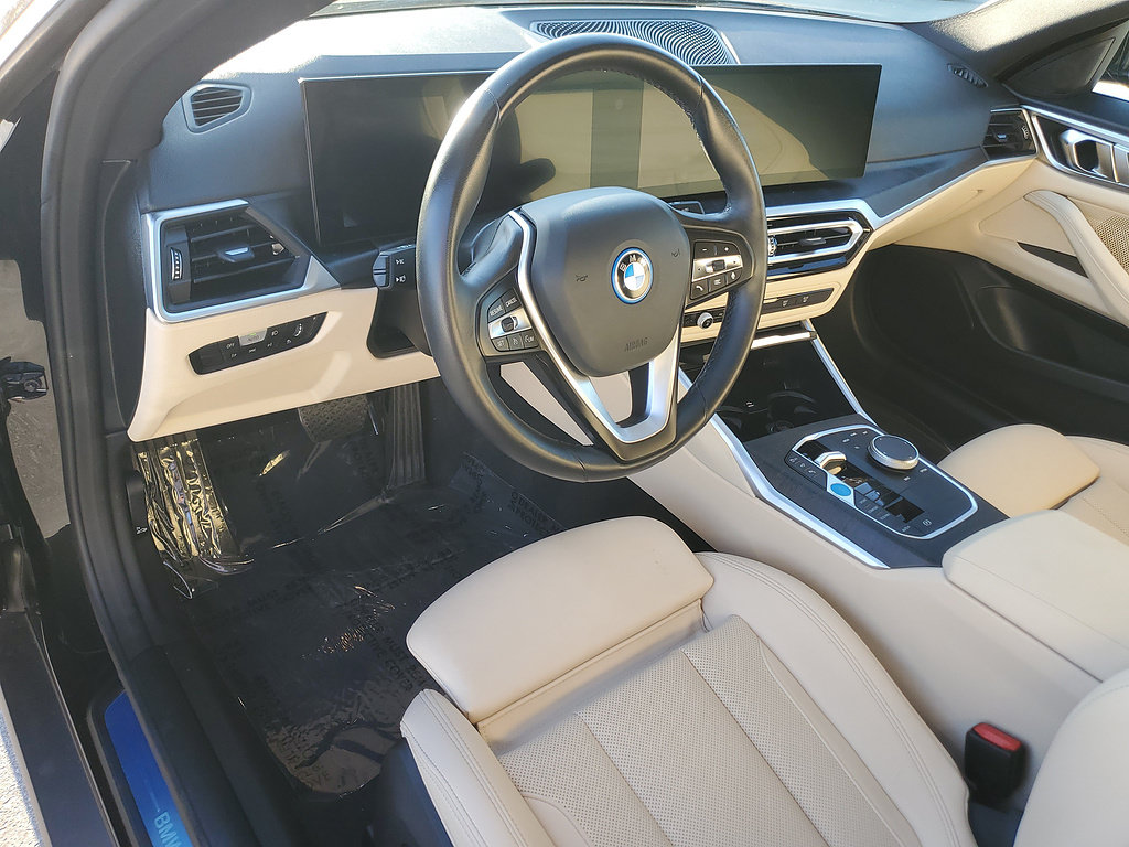 Used 2024 BMW i4 eDrive35 w/ Convenience Package RWD image 18