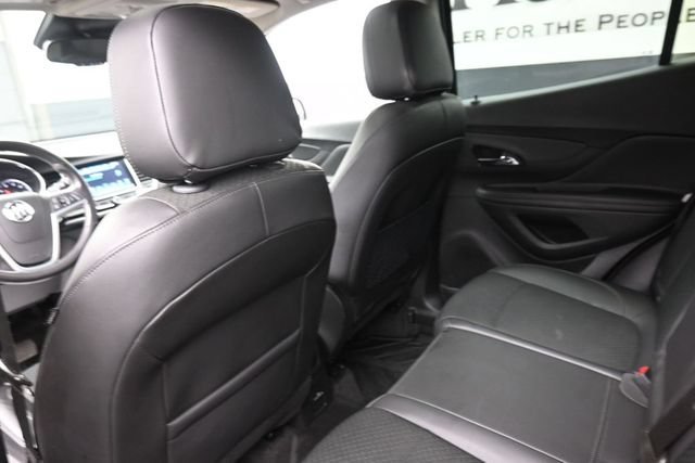 Used 2021 Buick Encore Preferred w/ Safety Package II AWD/4WD image 19
